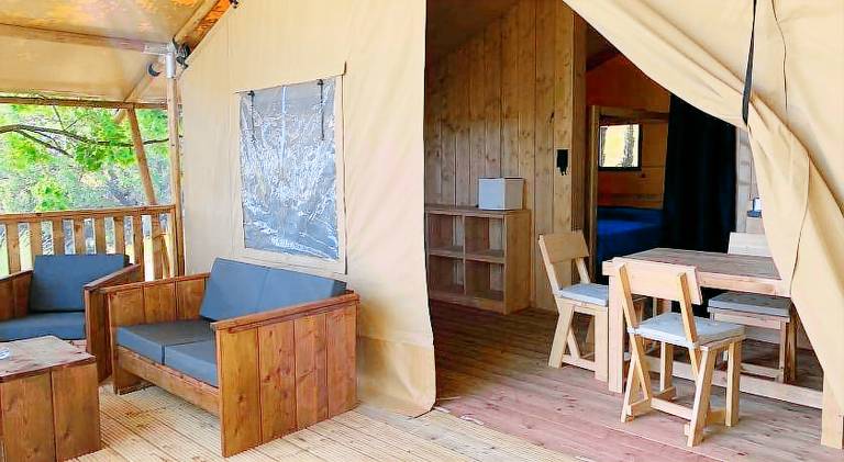 Tent with 1 room for 4 persons — photo 4