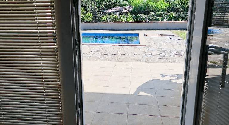Rental apartment with pool — photo 3