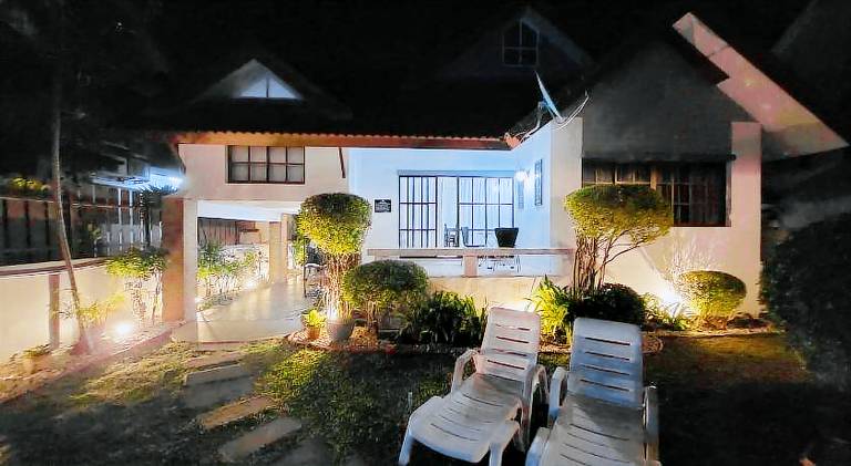 Villa with pool & jacuzzi — photo 3