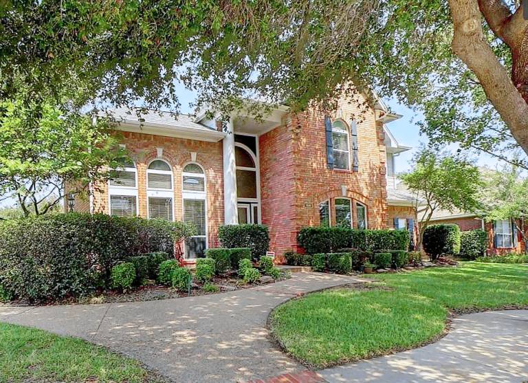 House  Grapevine