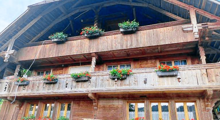 Rental apartment with 1 room for 5 persons in Hilterfingen