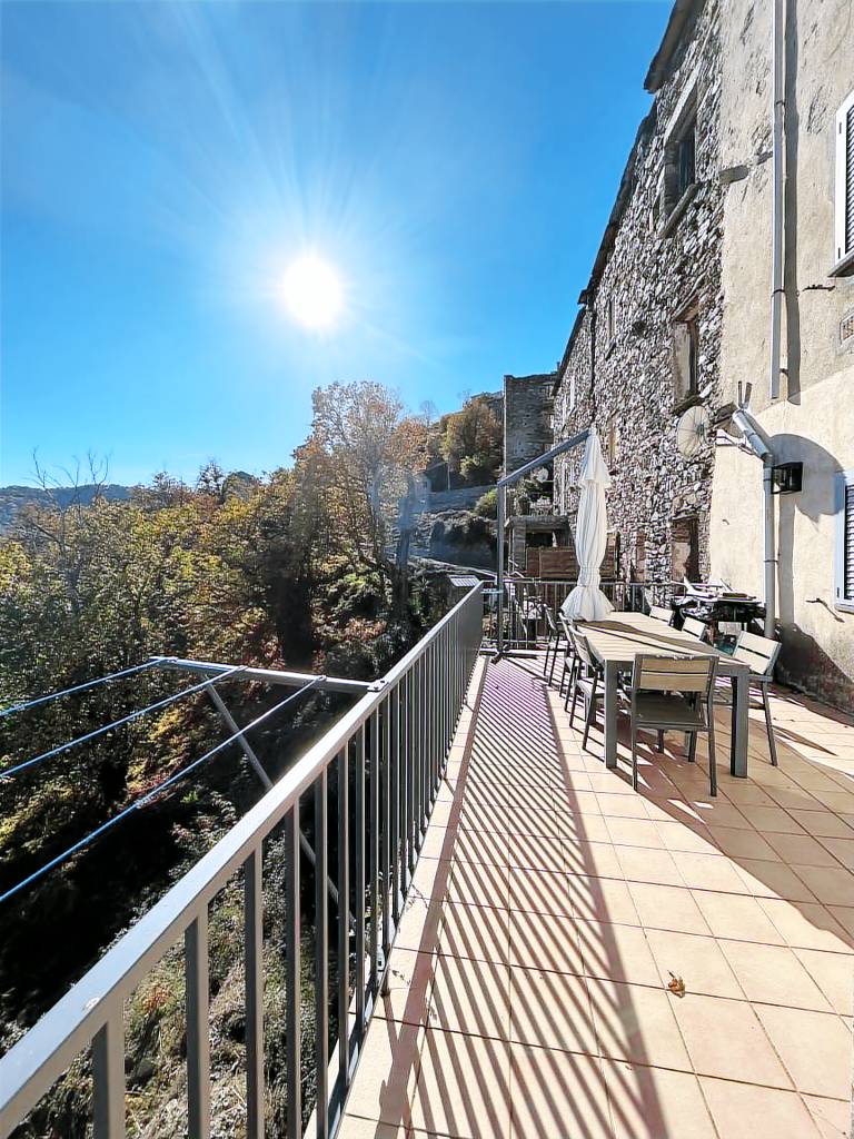 Casa Perelli