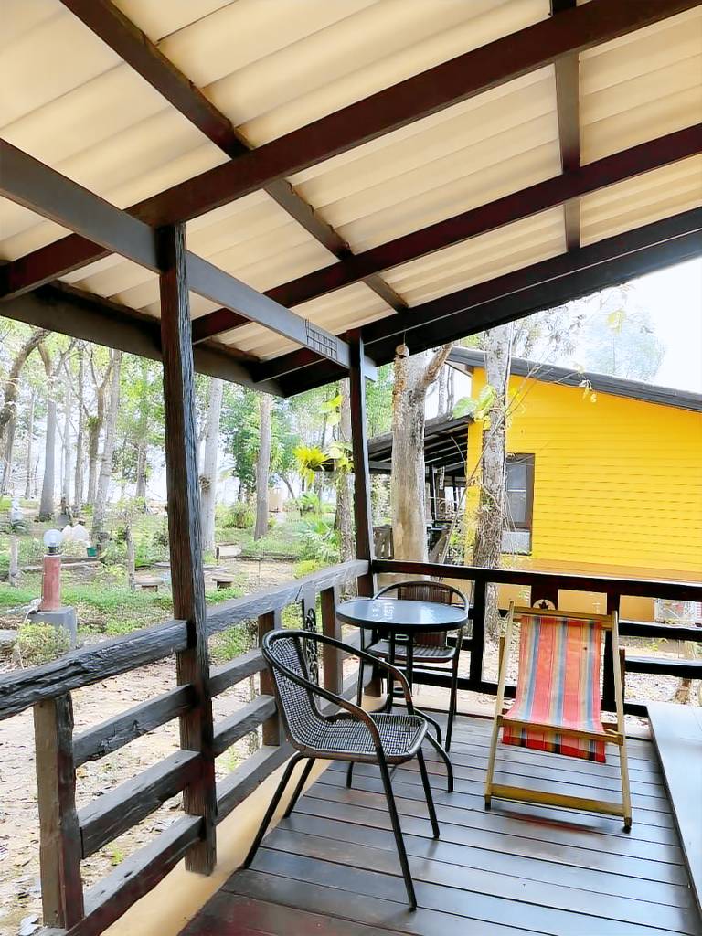 Vacation home with yard, pool & grill | Perfect for remote work — photo 5
