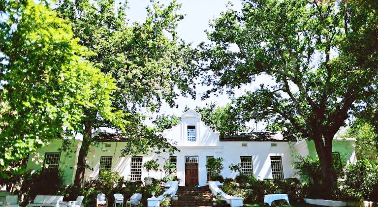 Farmhouse Bloubergstrand