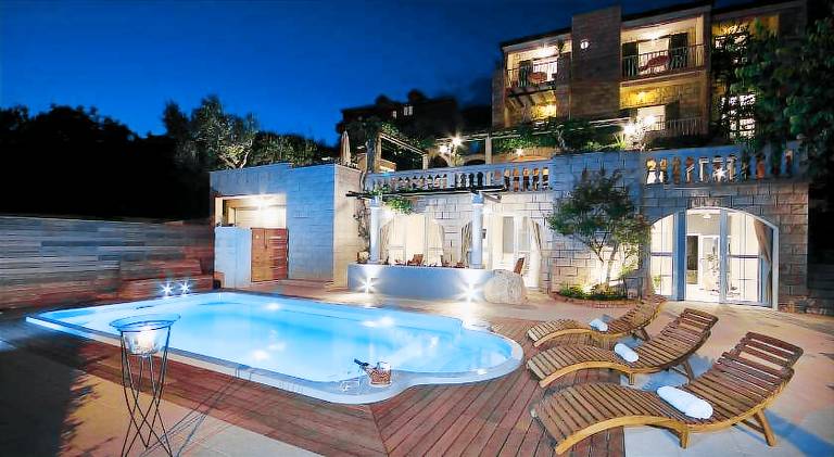 Serviced apartment with pool, yard & patio | Close to the beach | Dogs allowed — photo 3