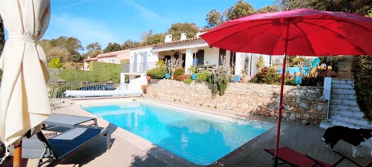 Villa Carcès