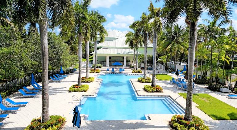 Condo  Hialeah Gardens