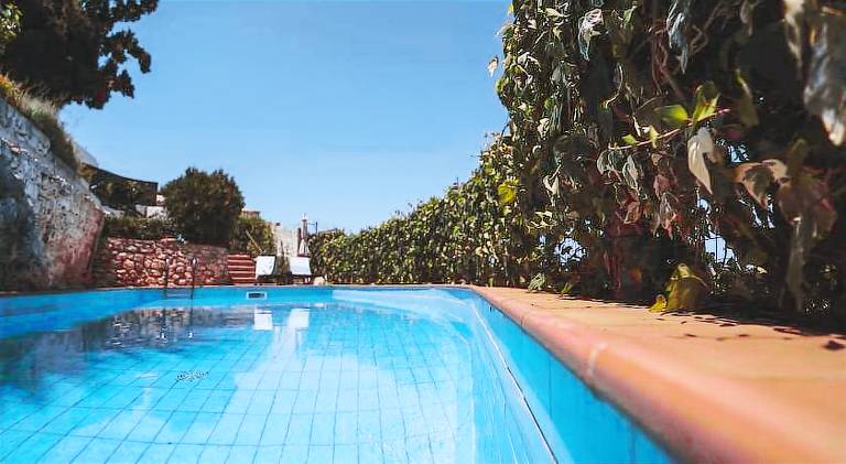 Villa with terrace, private pool & garden | Perfect for remote work in Chania