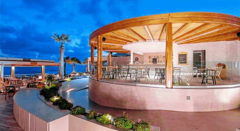 Cactus Beach Hotel — photo 4