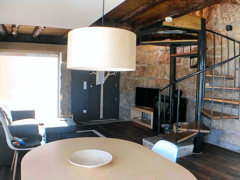 Charming cottage in Bustelo with pool and parking — photo 3