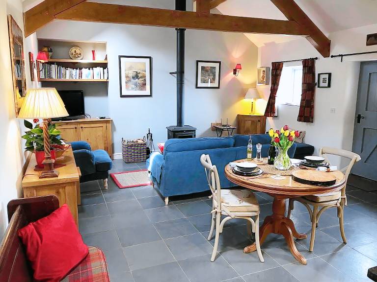 Children-friendly wonderful cottage with garden | River view | Pet-friendly — photo 2