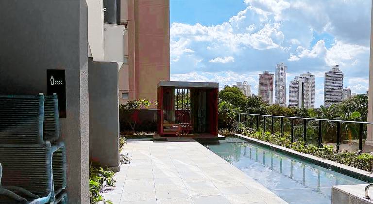 Rental apartment with pool & hot tub — photo 3