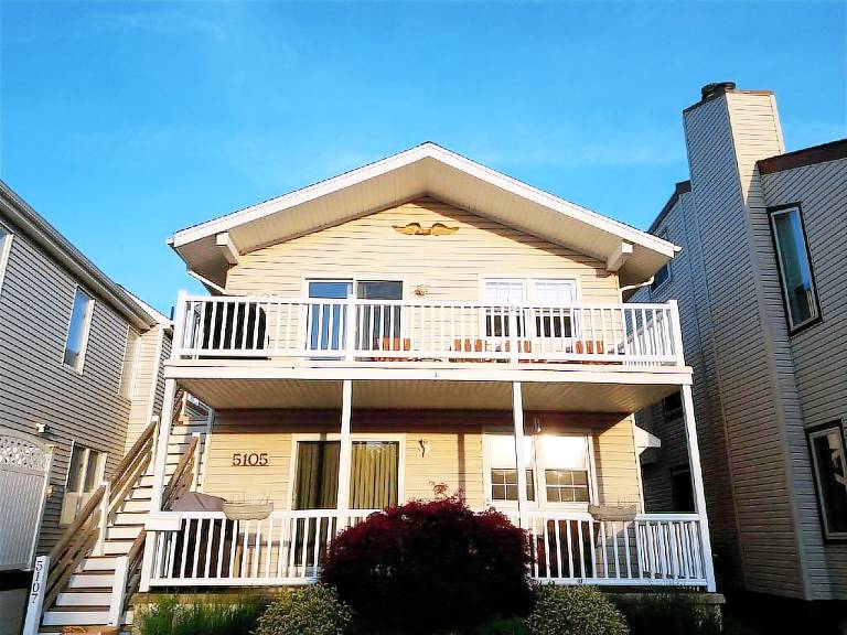 Condo  Marmora