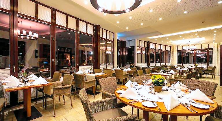 Ringhotel Warnemunder Hof — photo 3