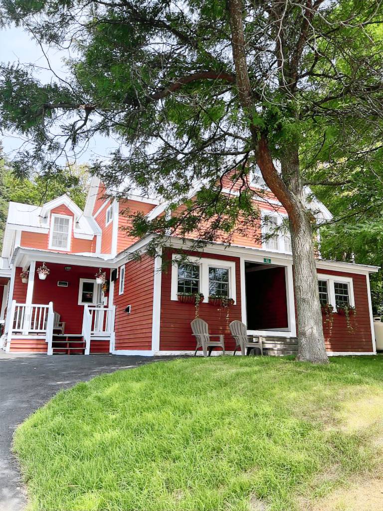 House  Saranac Lake