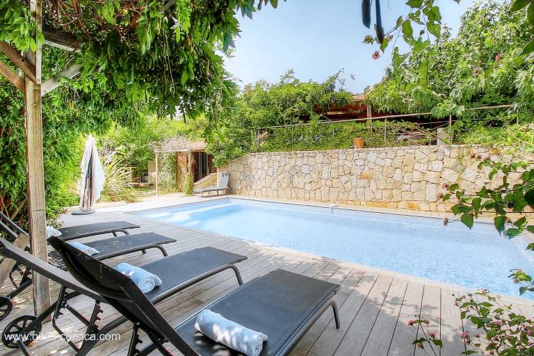 Pleasant gite with heated pool, garden & barbeque | Pets are welcome — photo 4