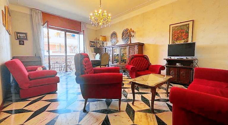 Holiday apartment | Beach nearby | Pets are welcome in Carrara