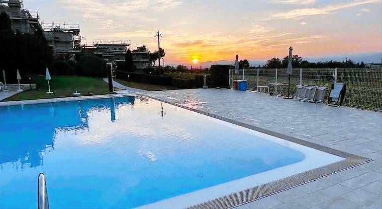Nice apartment with pool | Pet-friendly in Pozzolengo