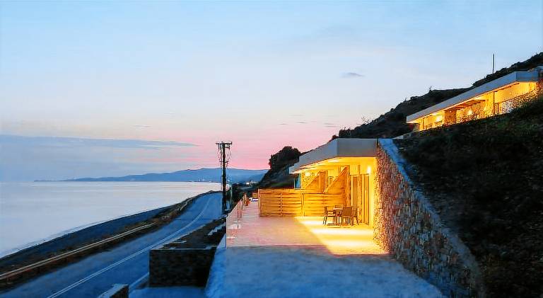 House with terrace, pool & yard | Suitable for remote work — photo 3