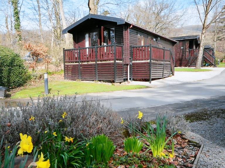 Lodge with yard in Keswick