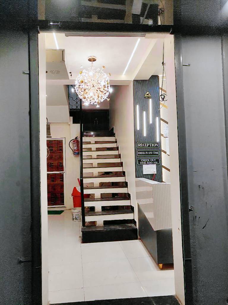Hotel Aagman Palace - Near Mahakal Temple — photo 5