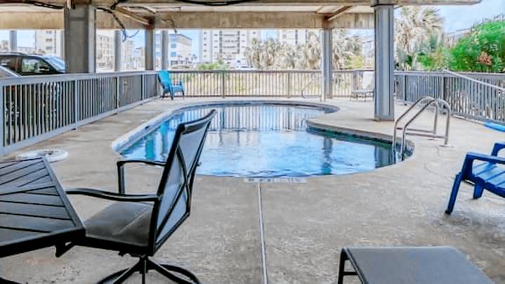 Condo with pool & grill | Beach view | Good for workation — photo 4