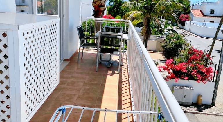 Rental apartment with pool — photo 4