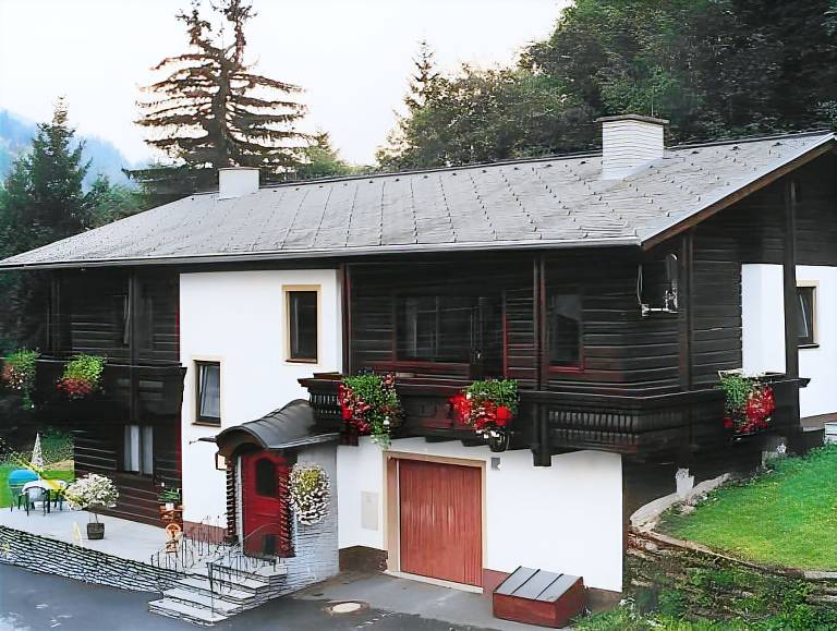 Rental apartment with terrace in Bad Kleinkirchheim