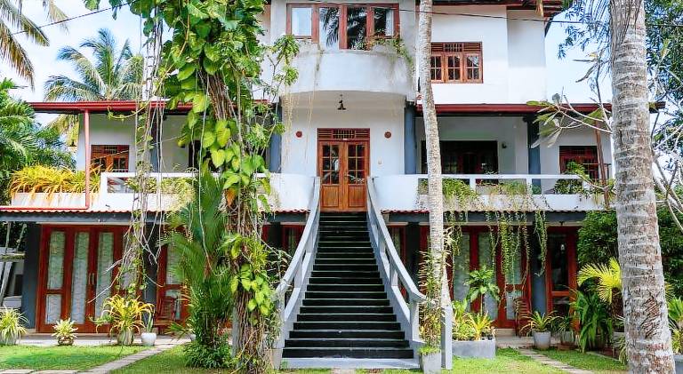 Surf and Zen - Coworking and Coliving Habaraduwa — photo 3