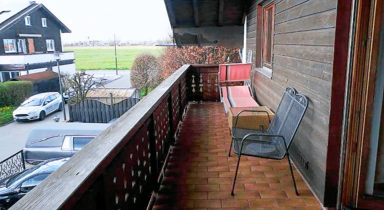 ROOM in apartment LOT SPACE & option COOKING & BREAKFAST self service & terrace - 9 km from A8 highw — photo 5