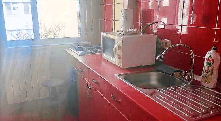Beautiful rental apartment with hot tub | Close to Romanian Patriarchal Cathedral | Pet-friendly — photo 4