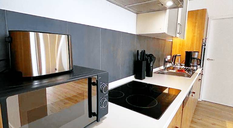 Ample rental apartment | Pet-friendly — photo 4