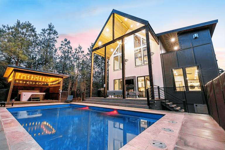 Cabin Broken Bow