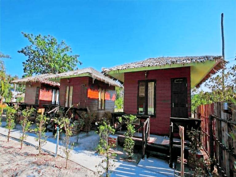 Holiday park  Ko Phi Phi Don