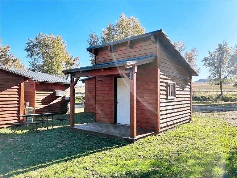 Cabin Sturgis