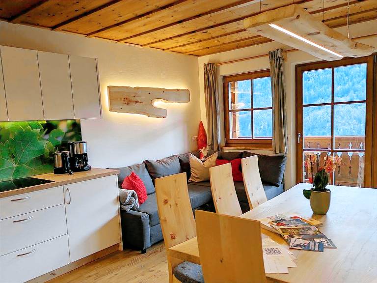 Ferienwohnung mit Hund in Schrambach, Villnösser Haltestelle f&uuml;r max. 7 Personen