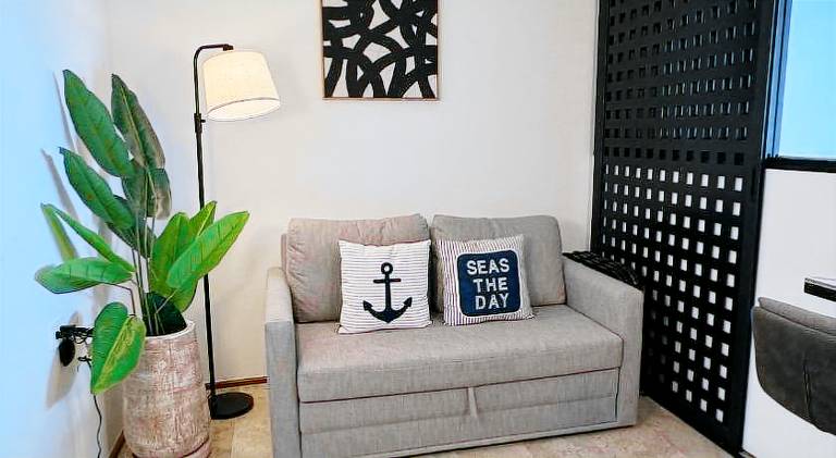 Apartment with pool — photo 5