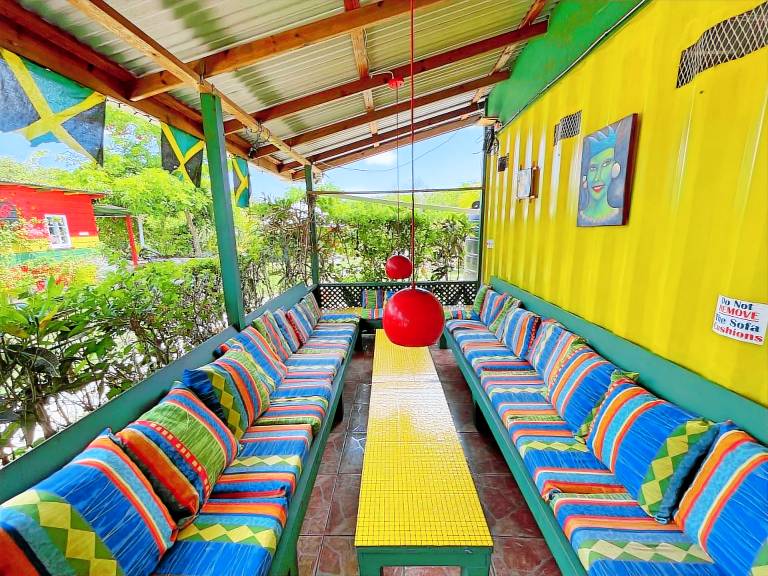 Hostel  Little Bay