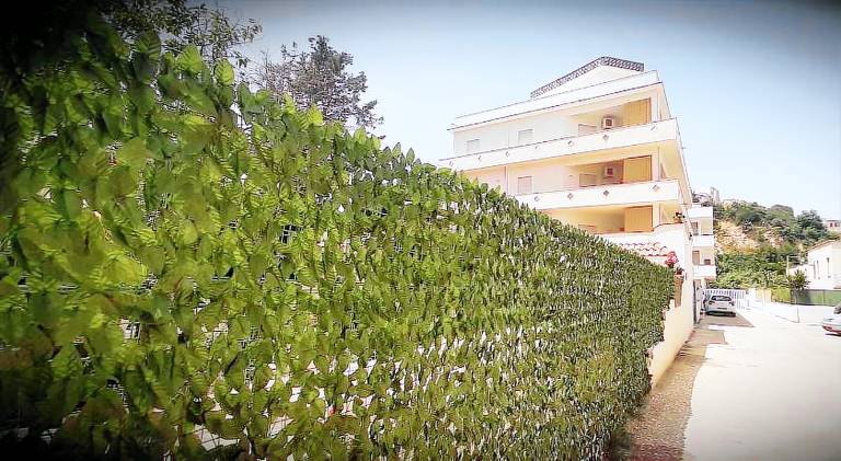 Holiday apartment with 2 rooms for 6 persons — photo 4