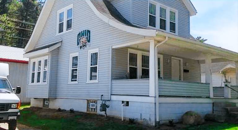 Wonderful house | Pets allowed in Athens, OH