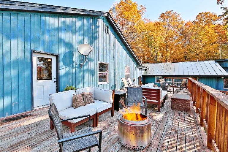 Winding Way Chalet: Large Family Ski Home with Amazing Amenities! Hot Tub. — photo 5