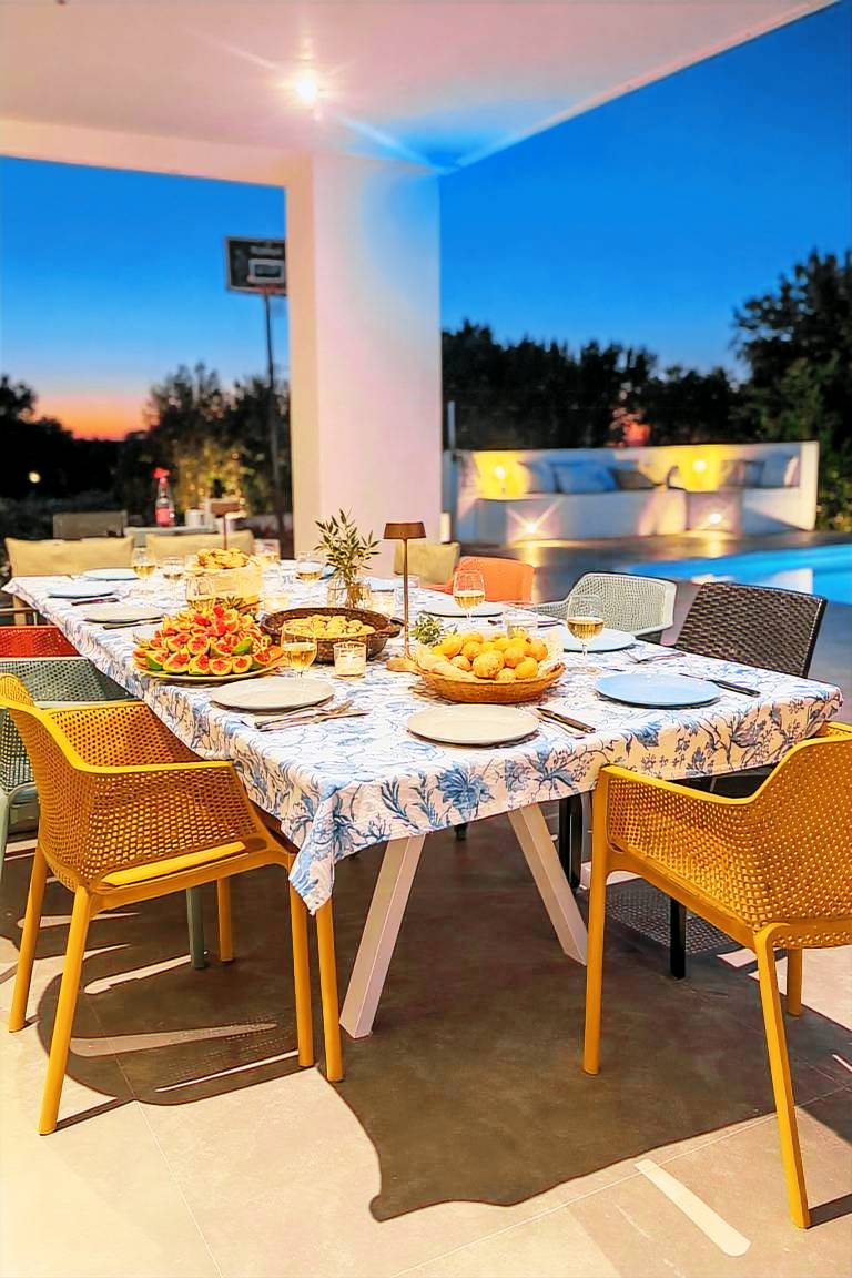 House with private pool, patio & hot tub | Water view | Good for workation — photo 4