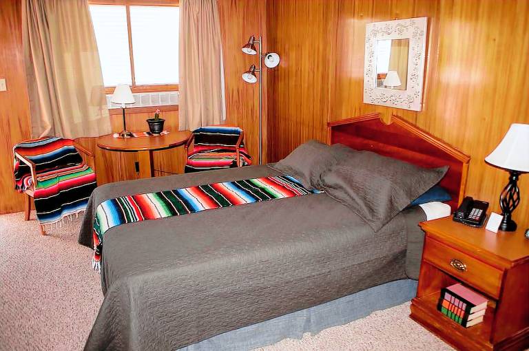 Motel  Raton