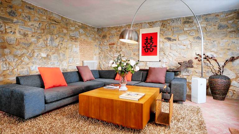 Fully equipped villa with terrace, BBQ & garden | Pool view | Suitable for remote work | Pets allowed — photo 2