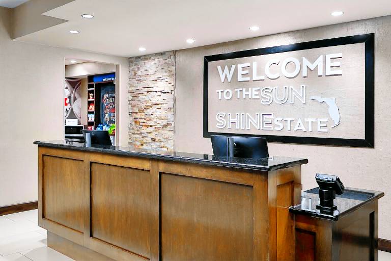 Hampton Inn & Suites Orlando Downtown South/Medical Center — photo 5
