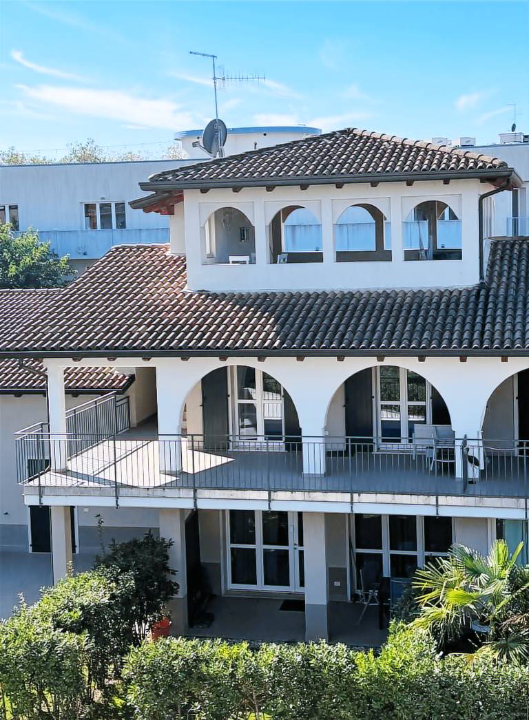 Huis Peschiera del Garda
