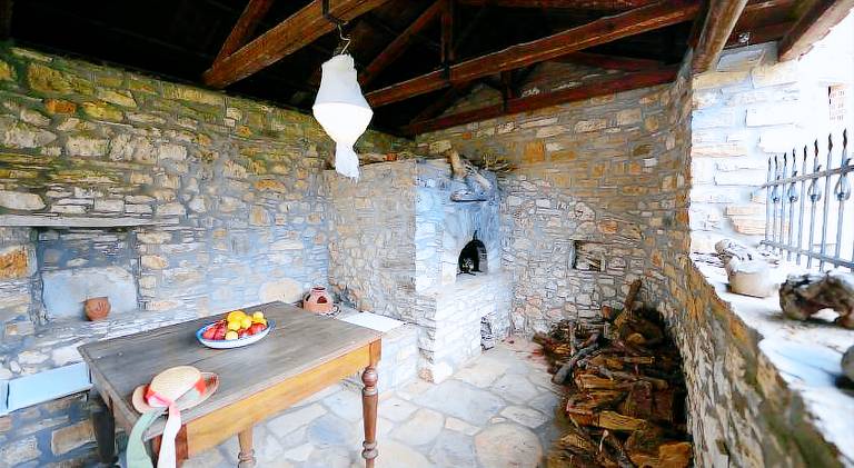 Vacation home with patio | Dogs allowed — photo 4