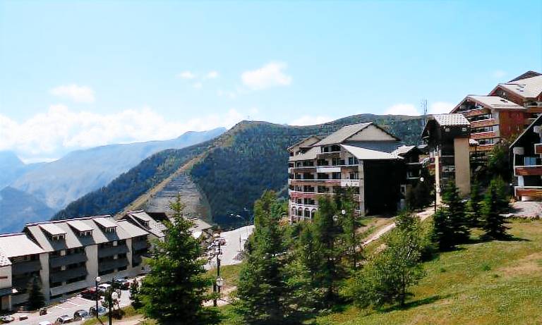 80m from shops, balcony, parking, tv, 18m², Alpe d'Huez — photo 5