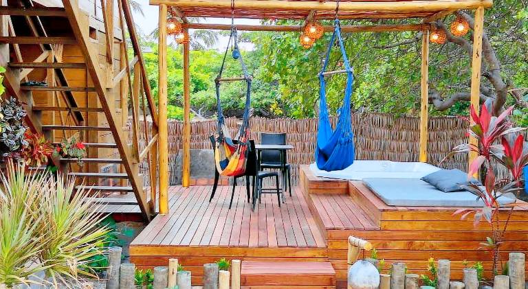 Big vacation home with patio | Beach nearby | Pet-friendly in Barreirinhas