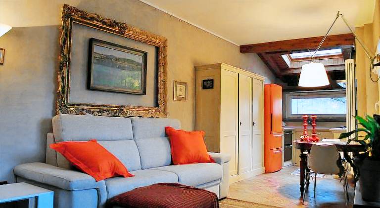 Vacation home with 1 room for 4 persons in Varese
